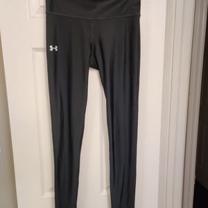 3 pairs Under Armour Compression Leggings Small